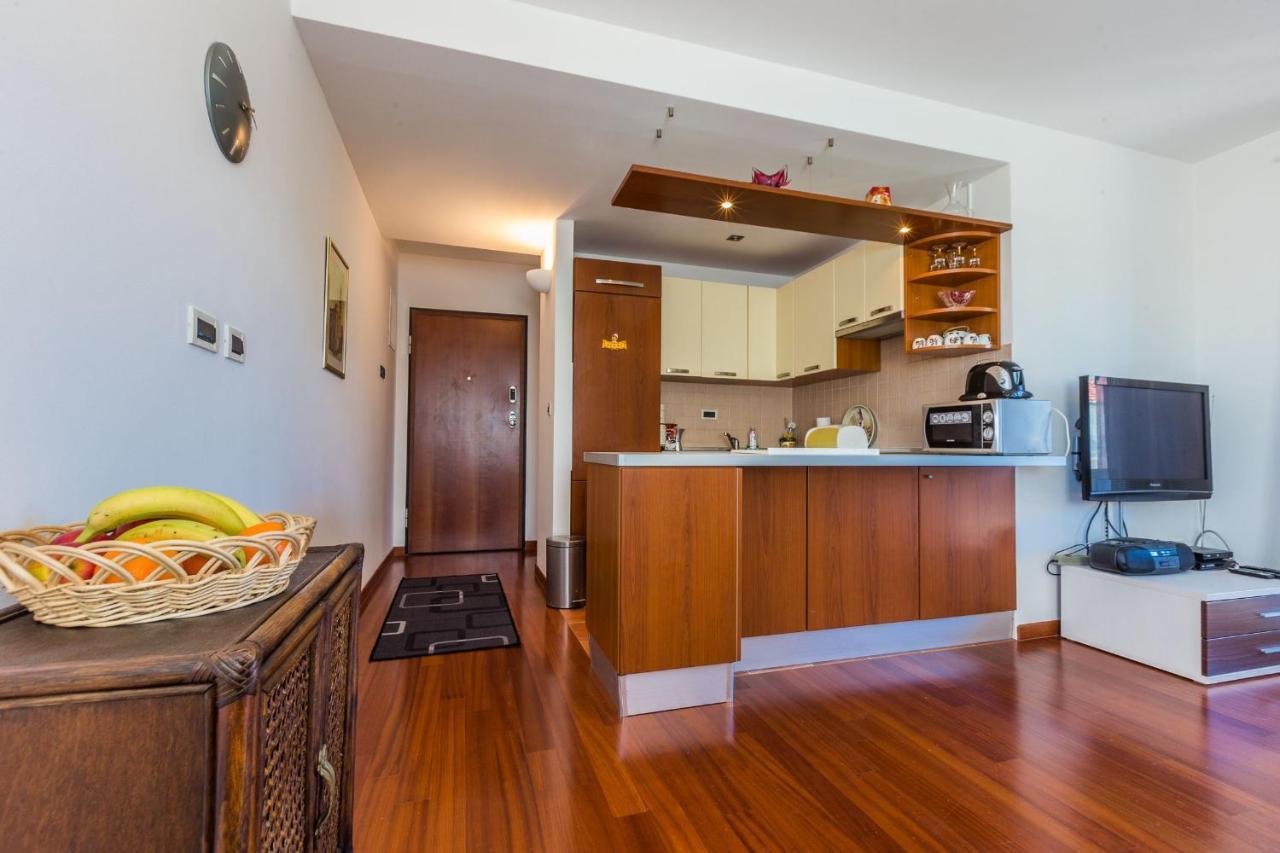 Adriano 2Br Apartment With Terrace Zadar Luaran gambar