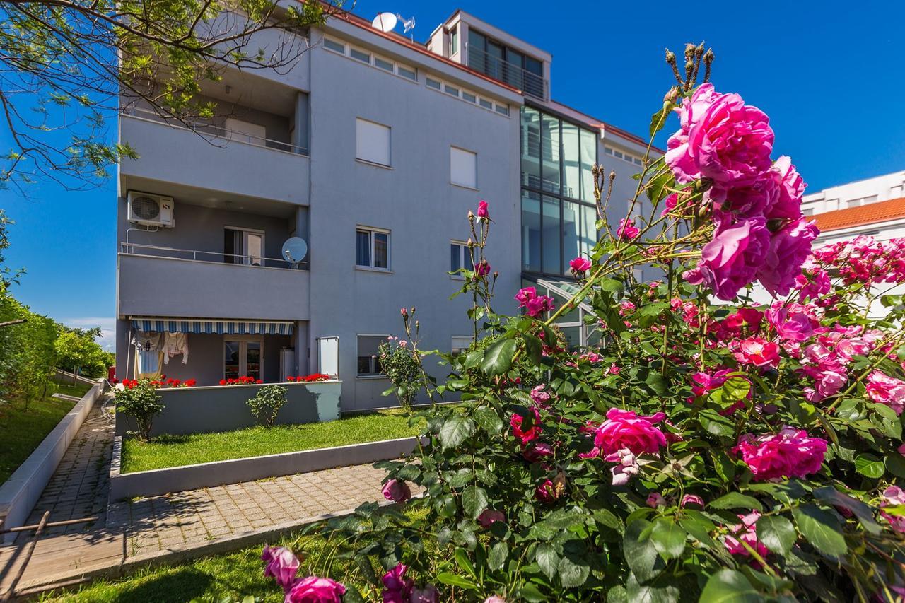 Adriano 2Br Apartment With Terrace Zadar Luaran gambar