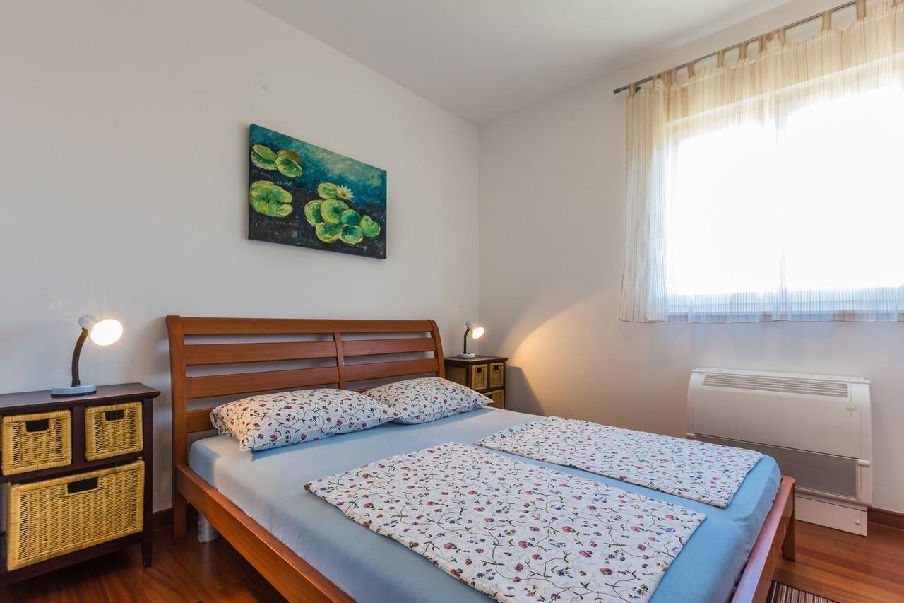 Adriano 2Br Apartment With Terrace Zadar Luaran gambar