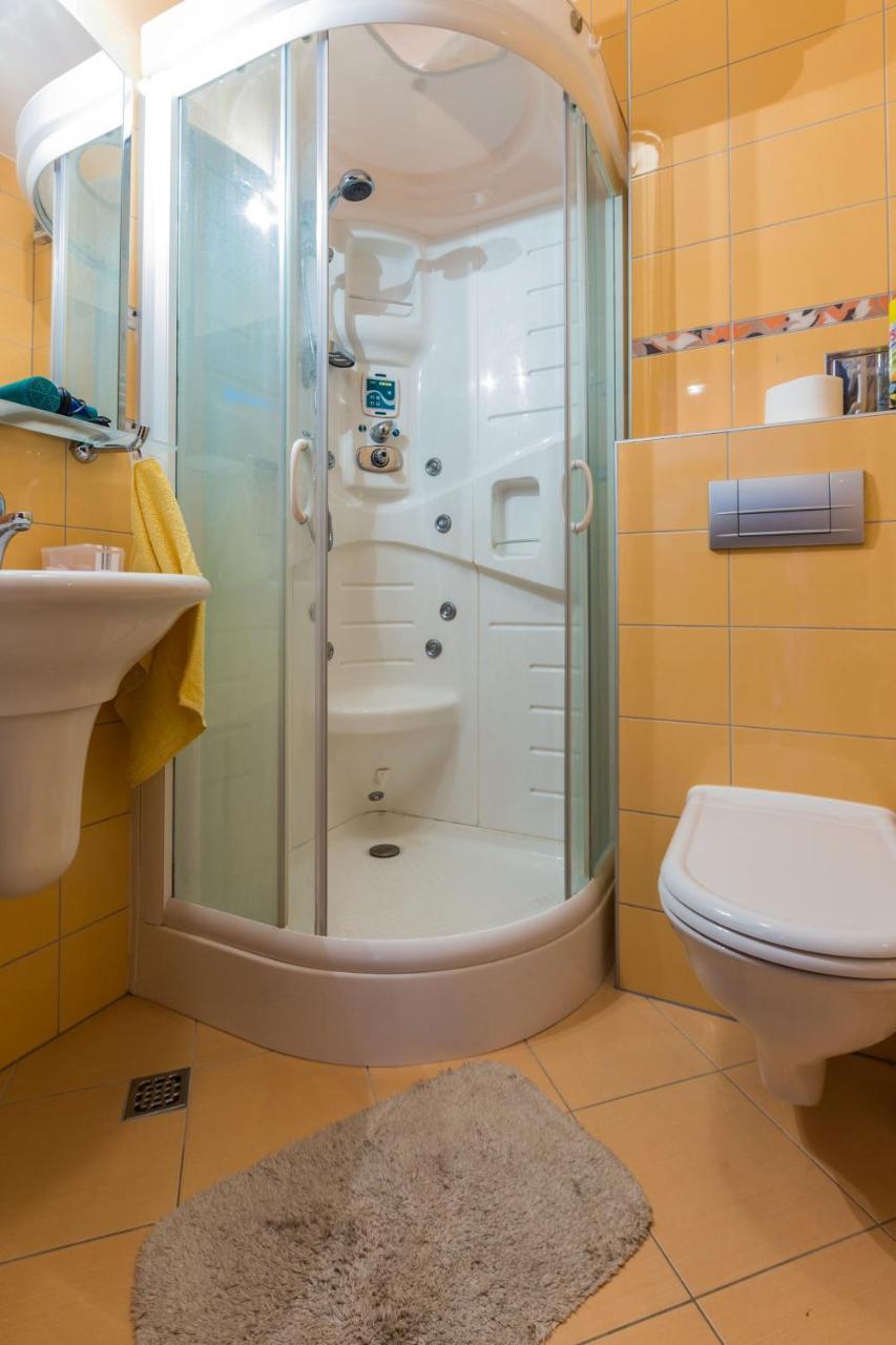 Adriano 2Br Apartment With Terrace Zadar Luaran gambar